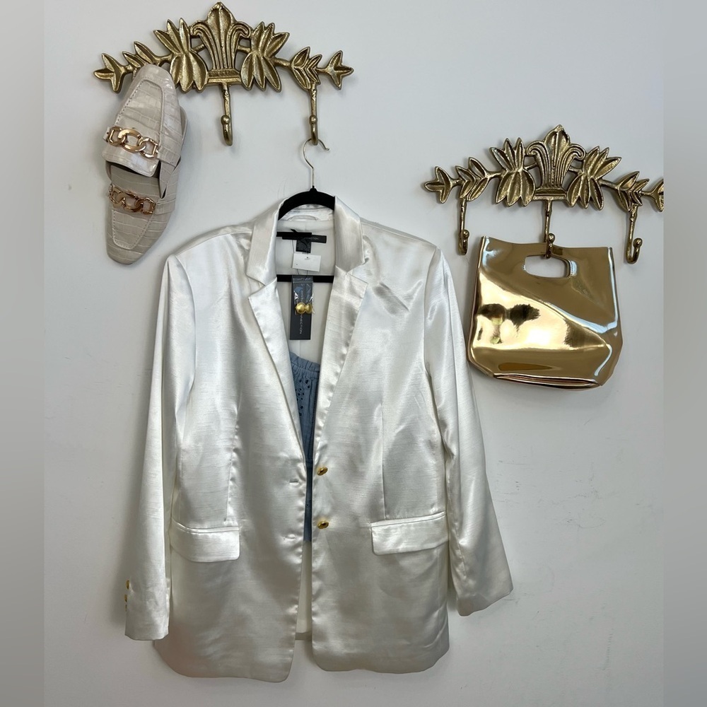 🆕French Connection white satin gold hardware blazer L